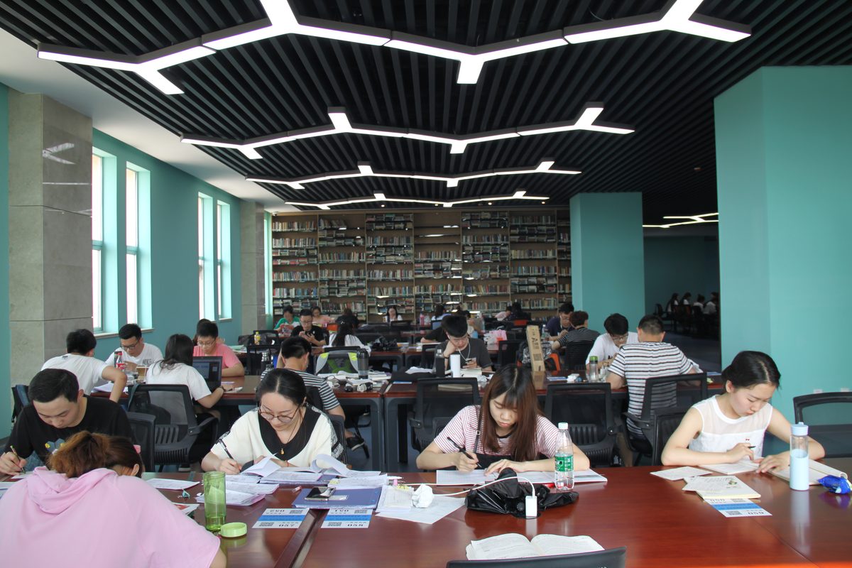 IB Glossary: IA, TOK, EE, IO, HL and SL